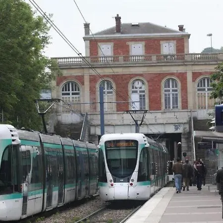 Saint Cloud Citea Access Dayuse - 10 Minutes La Defense 20 Minutes Paris Parc Expo Homestay